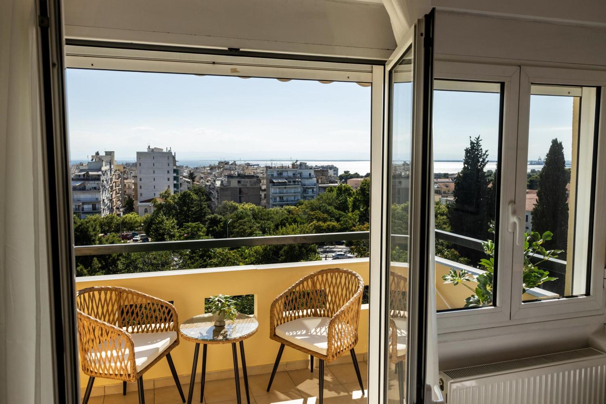 Urban Colors Apartments By Binobi! Thessaloníki Exteriör bild